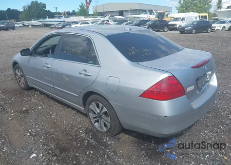2006 Honda Accord 2.4 Ex from USA, damaged, VIN 1HGCM56856A091718